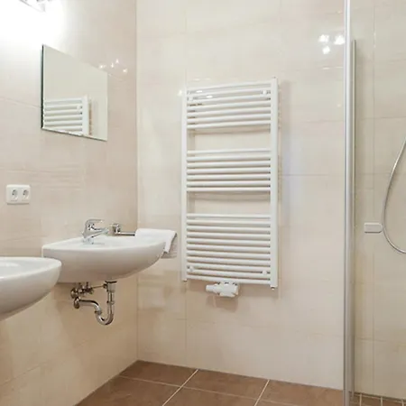 Ferienwohnung, Ostseebad Sellin, Ruegen شقة *